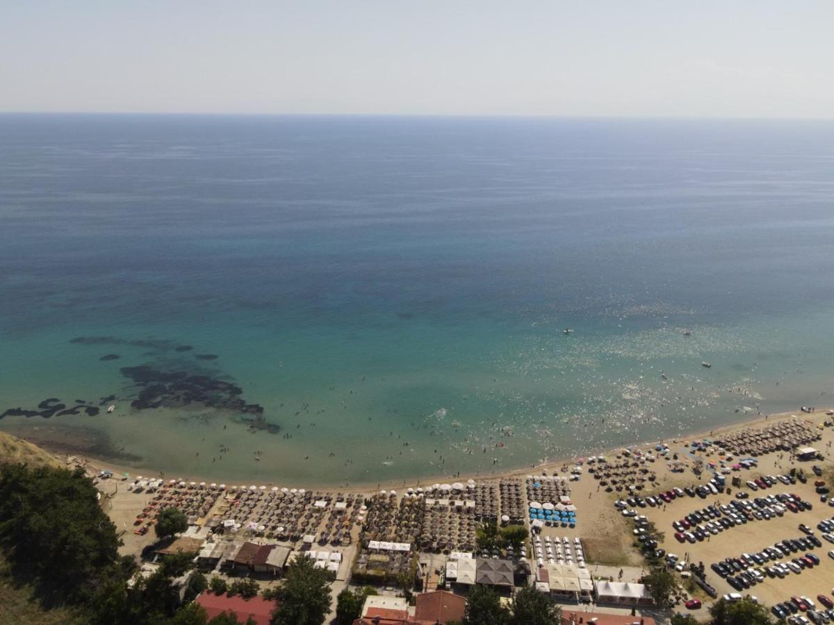 Seaside Apartment In Vergia Chalkidiki Kültér fotó